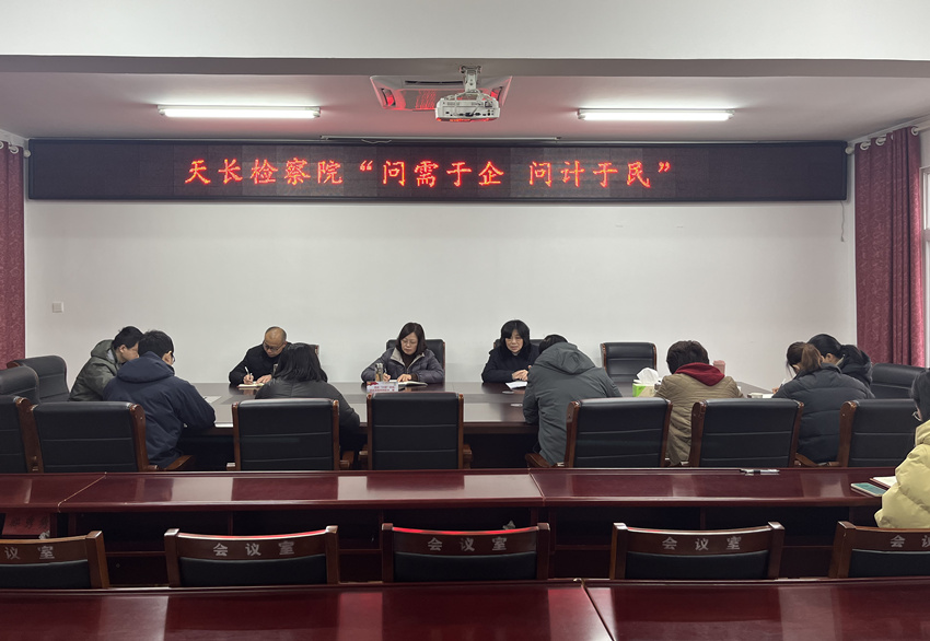 徐新雯_副本.jpg